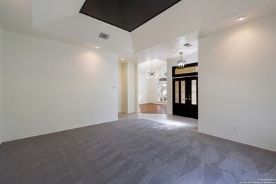 10811 Hunters Way, Helotes, TX 78023 - photo 5