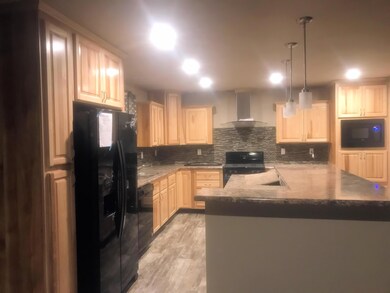 14916 Cochise St, Williston, ND 58801 - photo 5