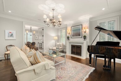 25 Kesseler Way, Chestnut Hill, MA 02467 - photo 4