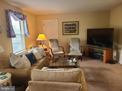 320 Walnut Court Way unit C20, Kennett Square, PA 19348 - photo 3