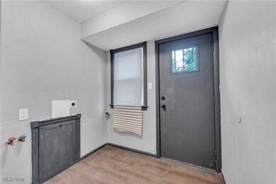 23297 Williams Ave, Euclid, OH 44123 - photo 3