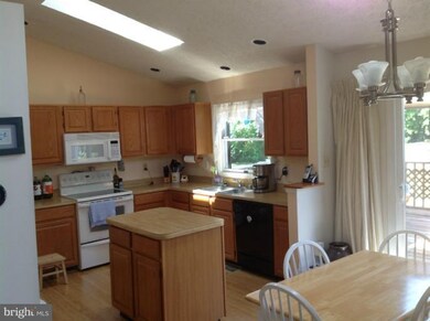 6225 Derby Dr, Frederick, MD 21703 - photo 7