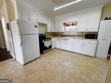 412 Denham St, Thomaston, GA 30286 - photo 6