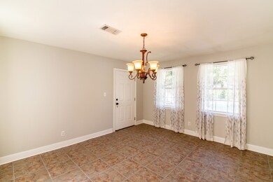 18606 Mockingbird Ln, Tomball, TX 77377 - photo 6