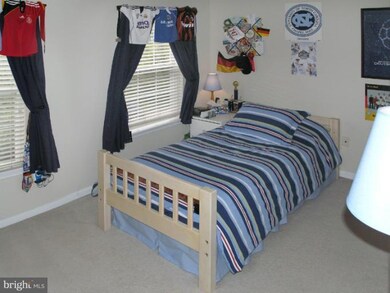 43442 Oxen Ln, Chantilly, VA 20152 - photo 5