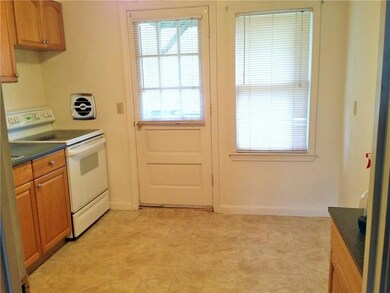 27 Minott St unit 1, South Portland, ME 04106 - photo 7