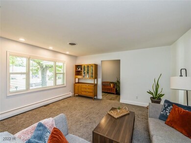 4212 46th St, Des Moines, IA 50310 - photo 7