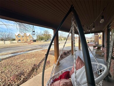 1923 N Broadway Ave, Shawnee, OK 74804 - photo 5