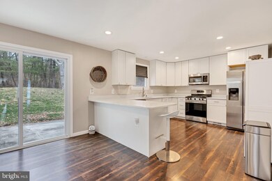 8606 Snowden Loop, Laurel, MD 20708 - photo 7