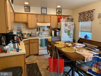 411 Blaker Dr, East Greenville, PA 18041 - photo 4