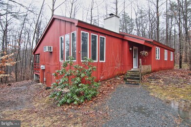 87 Davida Pines Dr, Mohnton, PA 19540 - photo 2