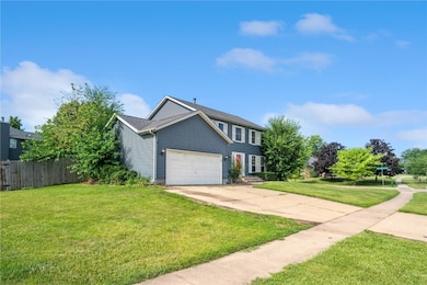 6823 1st Ave SW, Cedar Rapids, IA 52405 - photo 2