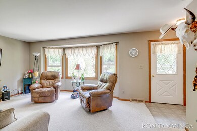 1050 Quincy St SW, Grandville, MI 49418 - photo 5