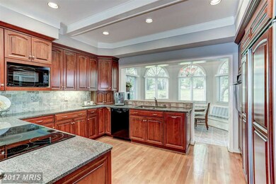 12220 Thoroughbred Rd, Herndon, VA 20171 - photo 6