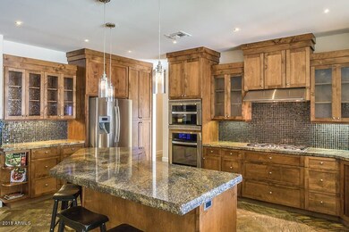 3709 E Hazelwood-9