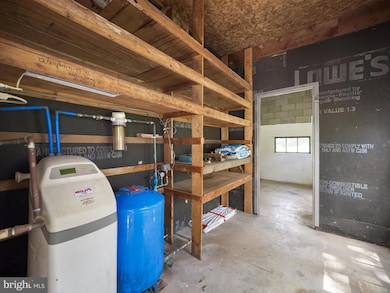 1284 State Line Rd, Waynesboro, PA 17268 - photo 6