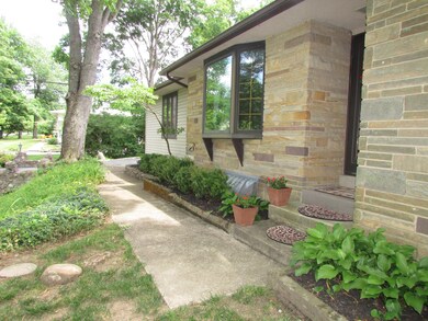 Front walk way