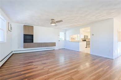 3 Grant St, Warwick, RI 02886 - photo 3