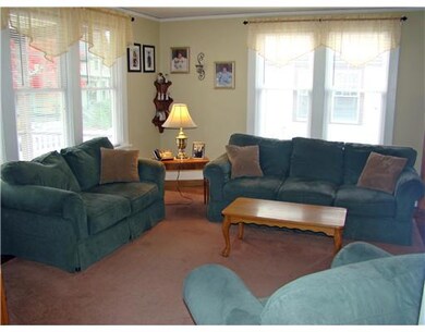 Living Room. Room for large furniture. Large windo