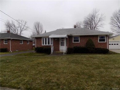 1274 Moll St, North Tonawanda, NY 14120 - photo 2