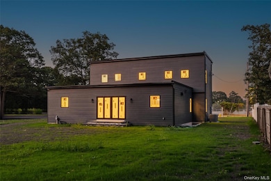 26 Tremont Ave, Patchogue, NY 11772 - photo 7