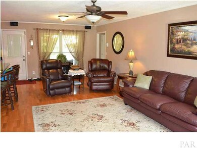 4001 Calico Dr, Cantonment, FL 32533 - photo 4