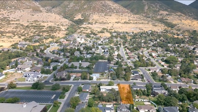 1421 N Main St, Centerville, UT 84014 - photo 4