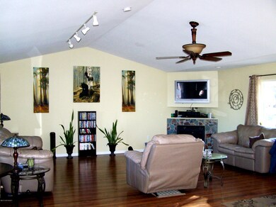 Vaulted ceiling and gas fireplace