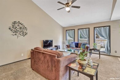 862 Merlot Ave NE, Keizer, OR 97303 - photo 5