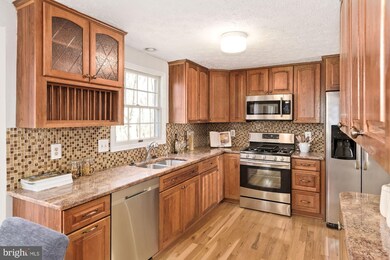 3602 Fishers Hill Ct, Fairfax, VA 22033 - photo 6