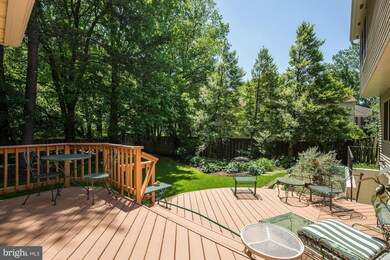 8515 Rehoboth Ct, Vienna, VA 22182 - photo 6