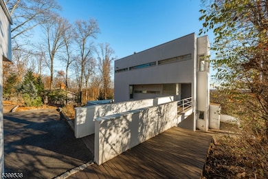 1152 Johnston Dr, Watchung, NJ 07069 - photo 2