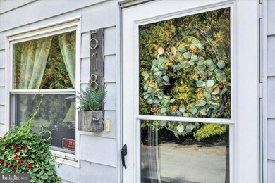 518 Spring Valley Rd, Reading, PA 19604 - photo 4