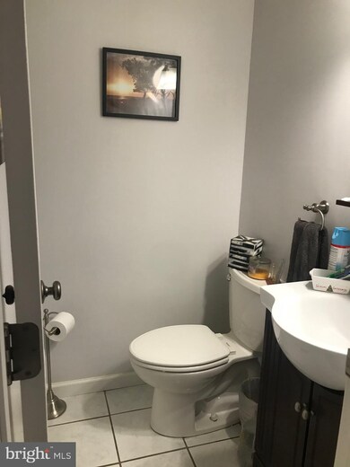 4334 Hallfield Manor Dr, Nottingham, MD 21236 - photo 5