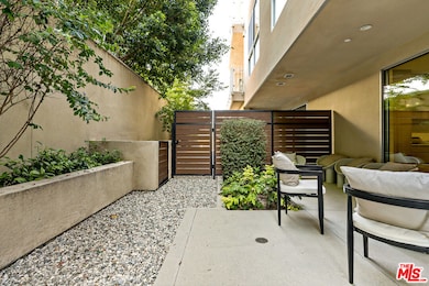 728 N Sweetzer Ave unit 115, West Hollywood, CA 90069 - photo 5