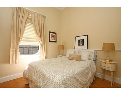 17 Worcester Square unit 2, Boston, MA 02118 - photo 6