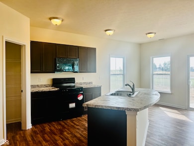 6778 Redbud Ln, Seymour, IN 47274 - photo 5