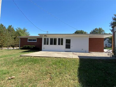 203 N West St, Freeburg, IL 62243 - photo 3