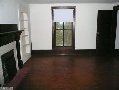 828 Lawsonville Ave, Reidsville, NC 27320 - photo 3