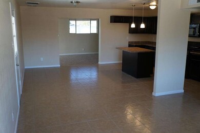 3826 N 79th Ave, Phoenix, AZ 85033 - photo 5