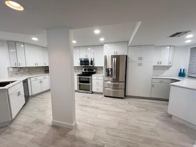 Hibiscus by the Sea unit 603, Fort Pierce, FL 34949 - photo 6