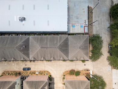 8715 Meadowcroft Dr unit 201, Houston, TX 77063 - photo 4