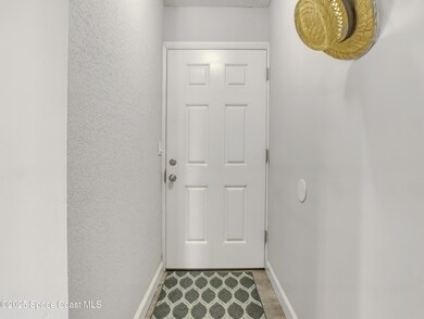 170 Paradise Blvd unit 14, Melbourne, FL 32903 - photo 4