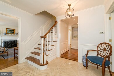 2407 Ravenview Rd, Lutherville Timonium, MD 21093 - photo 7