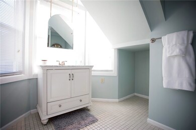8 Slocum St unit 12, Providence, RI 02909 - photo 7