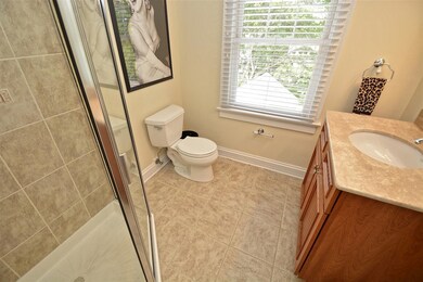 612 S Washington St, Elmhurst, IL 60126 - photo 5