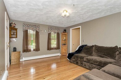 19 Nicholas Ln, Pelham, NH 03076 - photo 7