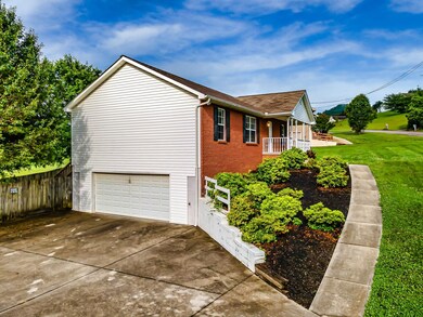527 Bowers Park Cir, Knoxville, TN 37920 - photo 4