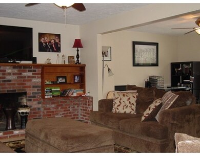 6 Judy Cir unit 6, Franklin, MA 02038 - photo 5