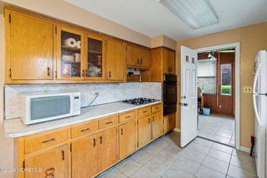 13-Kitchen 1C